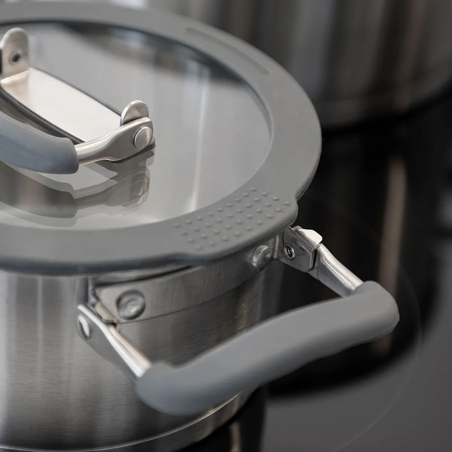 Batería de Cocina de Acero Inoxidable Apilable HBAT2552 - 6 Piezas marca Jata